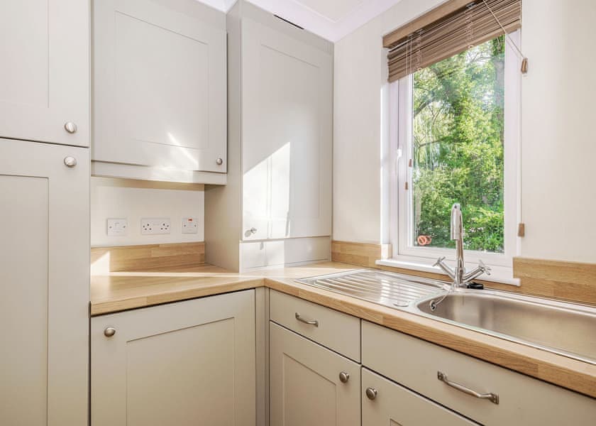 Meadow Field MF1 - Yaxham Waters, Yaxham, Dereham