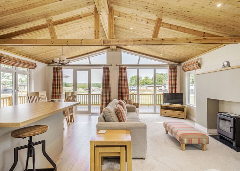 Priors Field PF9 - Yaxham Waters, Yaxham, Dereham