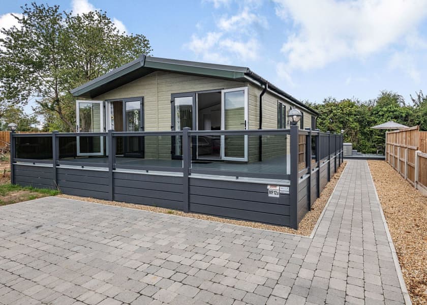 Meadow Field MF12A - Yaxham Waters, Yaxham, Dereham