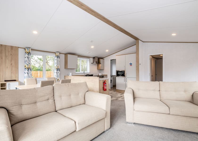 Meadow Field MF12A - Yaxham Waters, Yaxham, Dereham