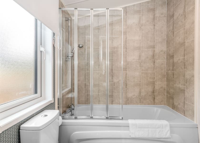 Meadow Field MF12A - Yaxham Waters, Yaxham, Dereham