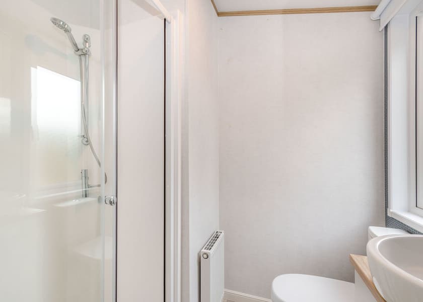 Meadow Field MF12A - Yaxham Waters, Yaxham, Dereham