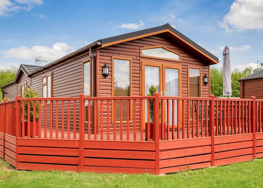 Country Side CS30 - Yaxham Waters, Yaxham, Dereham