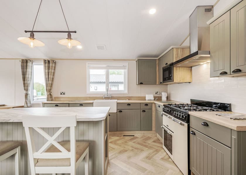 Priors Field PF3 - Yaxham Waters, Yaxham, Dereham