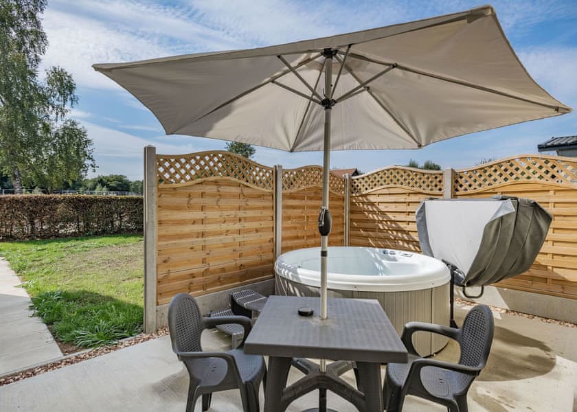 Park View - Yaxham Waters, Yaxham, Dereham