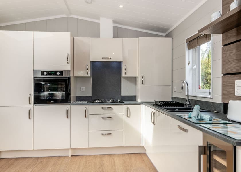 Meadow Field MF10 - Yaxham Waters, Yaxham, Dereham