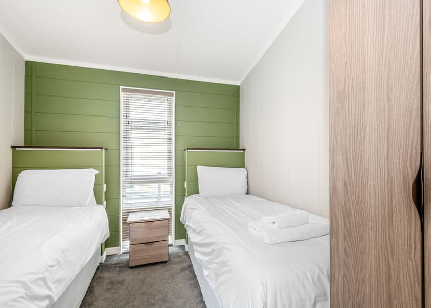 Meadow Field MF10 - Yaxham Waters, Yaxham, Dereham