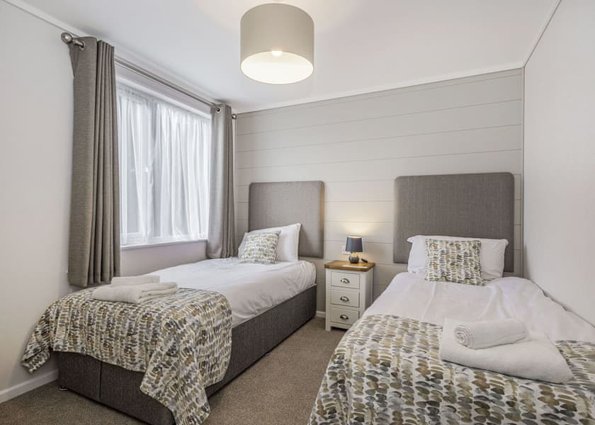 Priors Field PF5 - Yaxham Waters, Yaxham, Dereham