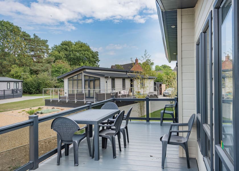 Priors Field PF8 - Yaxham Waters, Yaxham, Dereham