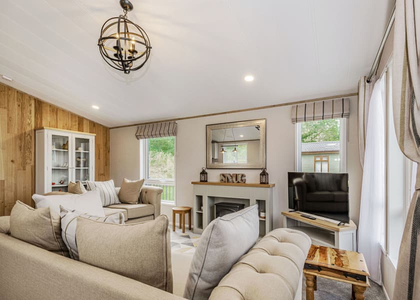 Priors Field PF8 - Yaxham Waters, Yaxham, Dereham