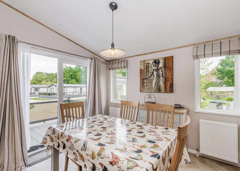 Priors Field PF8 - Yaxham Waters, Yaxham, Dereham