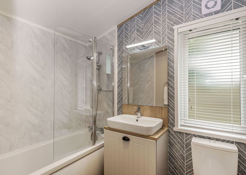 Priors Field PF8 - Yaxham Waters, Yaxham, Dereham