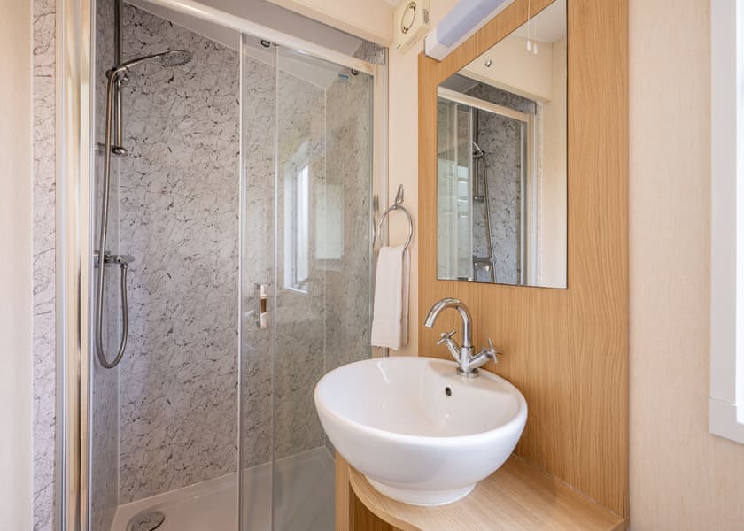 Country Side CS16 - Yaxham Waters, Yaxham, Dereham