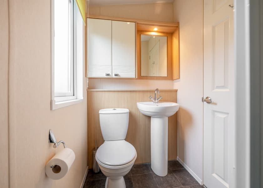 Country Side CS16 - Yaxham Waters, Yaxham, Dereham