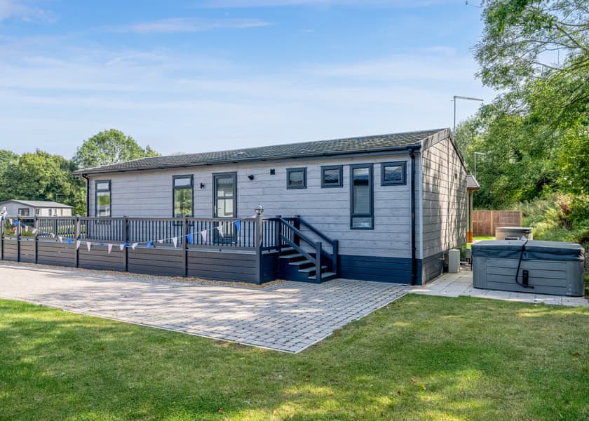 Priors Field PF10 - Yaxham Waters, Yaxham, Dereham