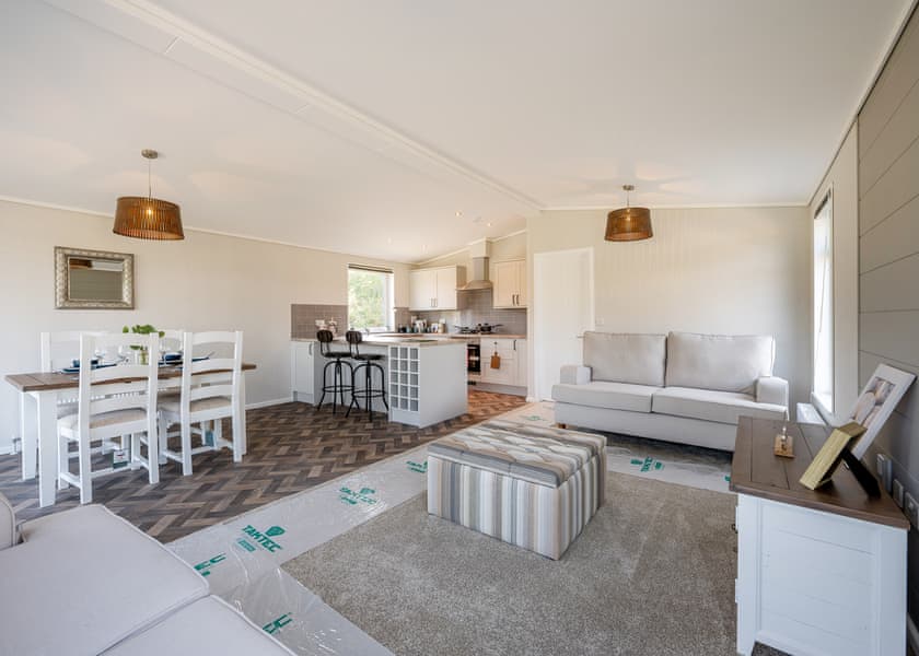 Priors Field PF10 - Yaxham Waters, Yaxham, Dereham