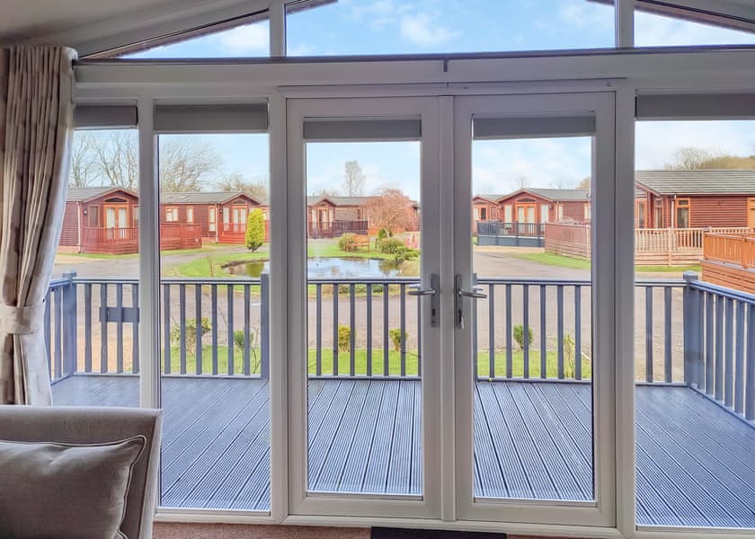 Country Side CS24 - Yaxham Waters, Yaxham, Dereham