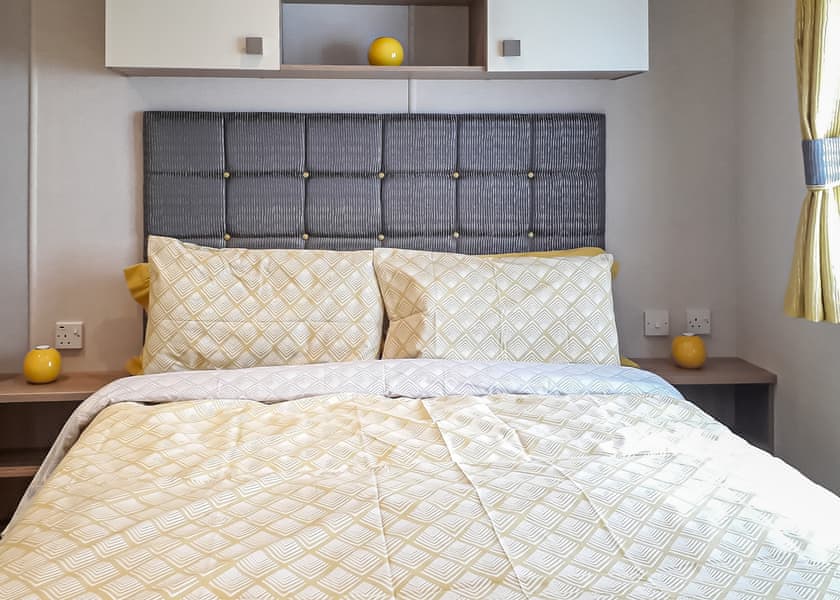 York Superior Caravan - York House Country Park, Thirsk