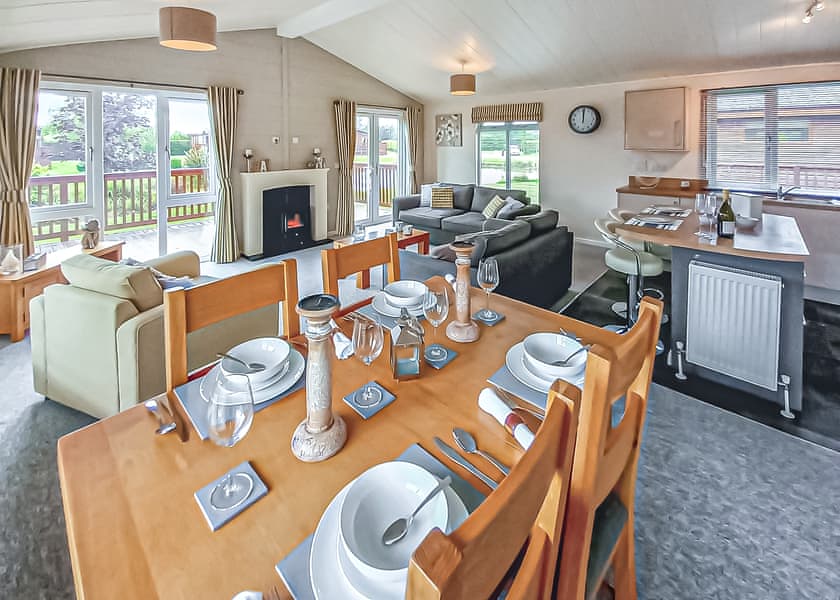 York Luxury Lodge - York House Country Park, Thirsk