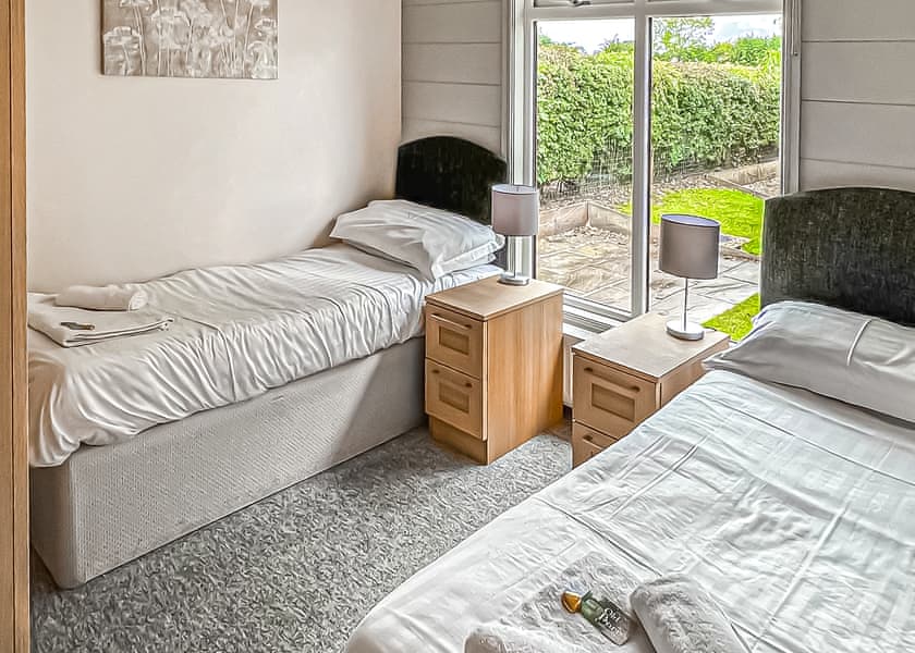 York Luxury Lodge - York House Country Park, Thirsk