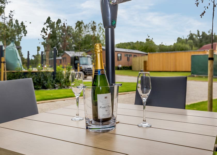 The StapyltonHot Tub - Yorkshire Spa Retreat, York