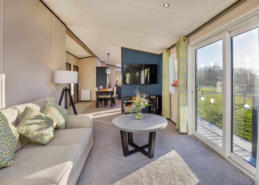 The BlackswanHot Tub - Yorkshire Spa Retreat, York