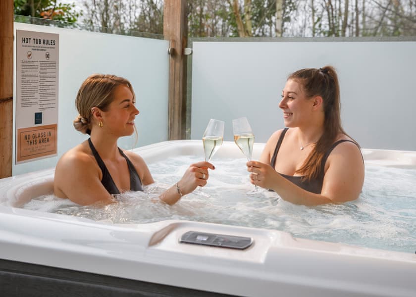 The StarHot Tub - Yorkshire Spa Retreat, York