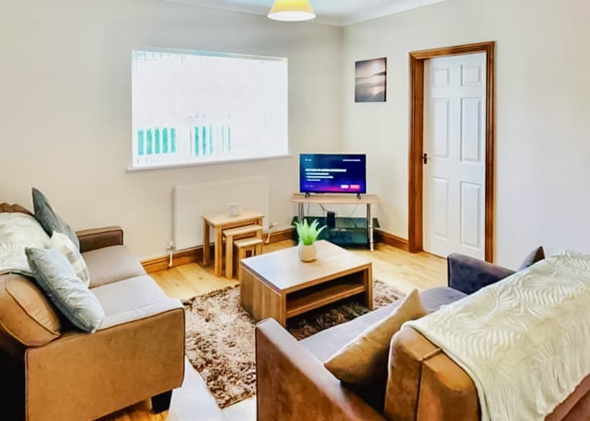 York Cottages - Vale of York Country Park, Strensall, near York