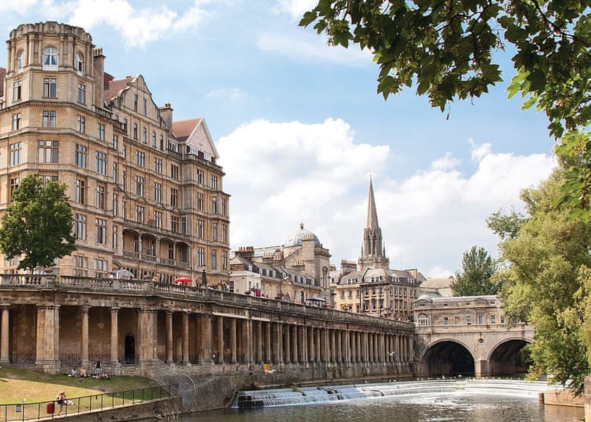 Bath Mill Lodge Retreat in Newton Saint Loe, Nr Bath, Somerset Lodges