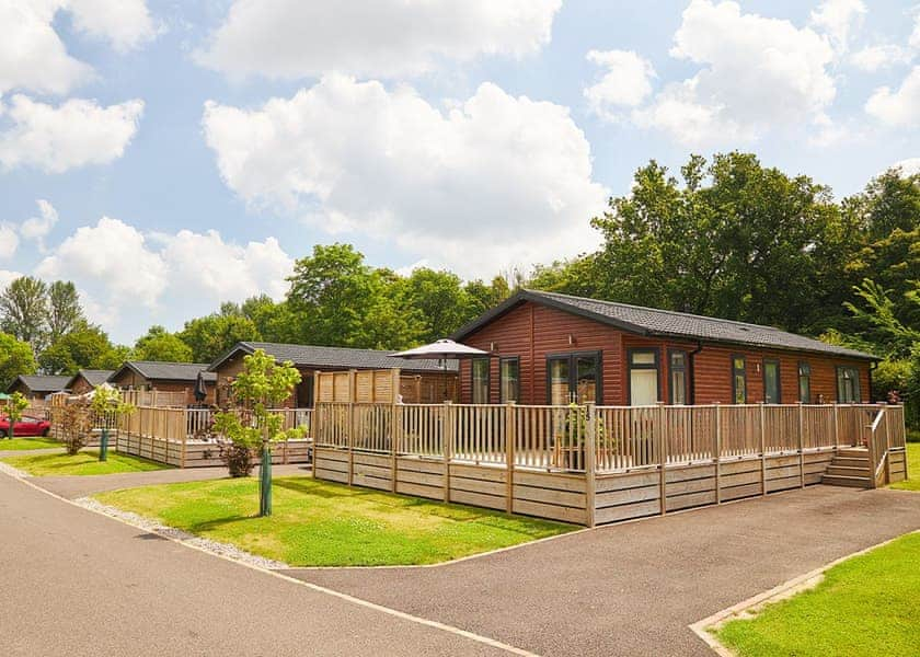 Brokerswood Holiday Park in Westbury, nr Longleat – Holiday Parks ...