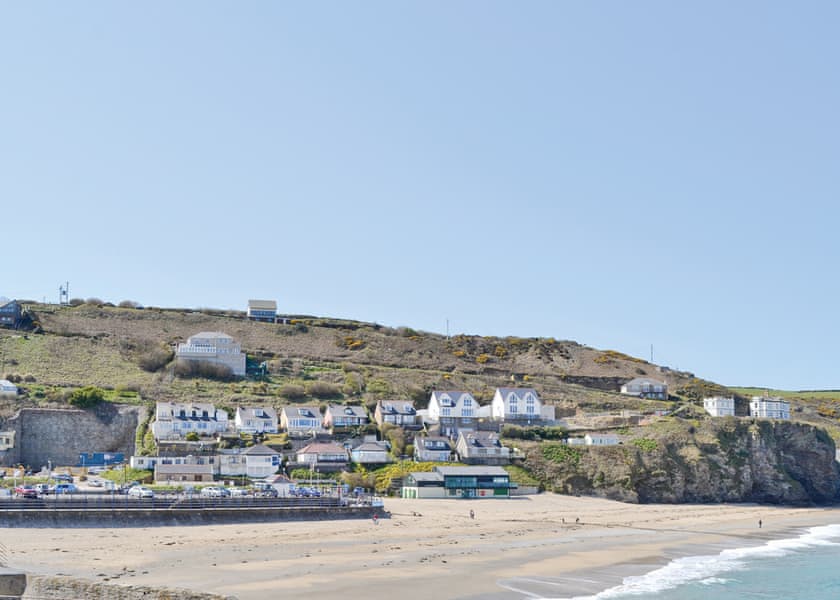 Caddy’s Corner Lodges in Carnmenellis, Nr Falmouth Lodges Book