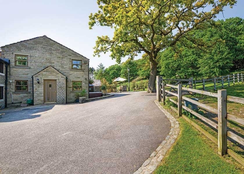 The Old Barn Cottage Charlesworth Lodges Lodges Book Online