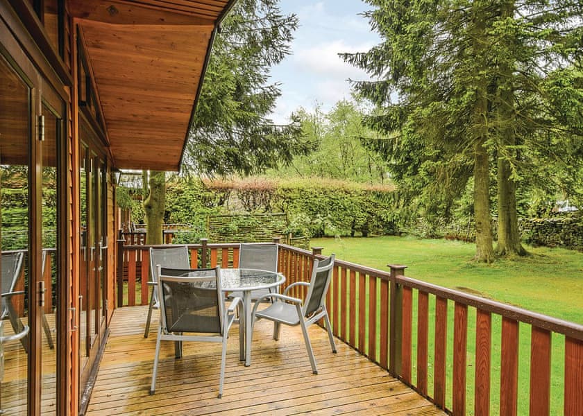 Landal Darwin Forest in Darley Moor, Matlock Lodges Book Online