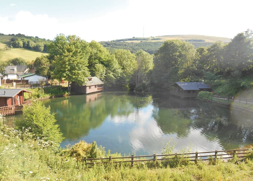 Herons Lake Retreat in Caerwys, Flintshire Lodges Book Online