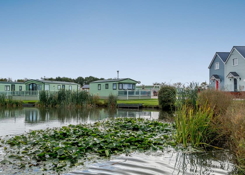Herons Mead Lodges in Orby Holiday Parks Book Online Hoseasons