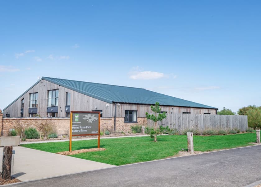 Home Farm Park Luxury Barns in Burgh le Marsh, Lincolnshire Hoseasons