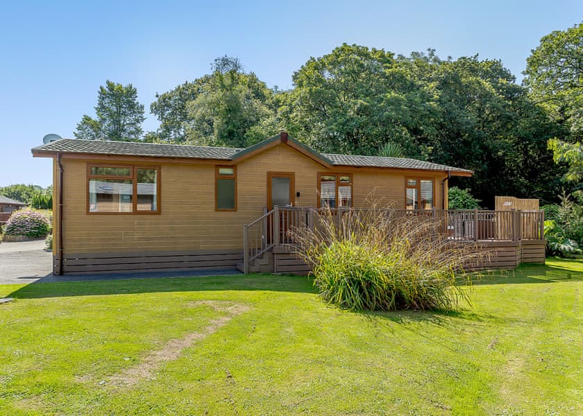 Deluxe Spa Four Willow Bay Country Park Lodges Book Online