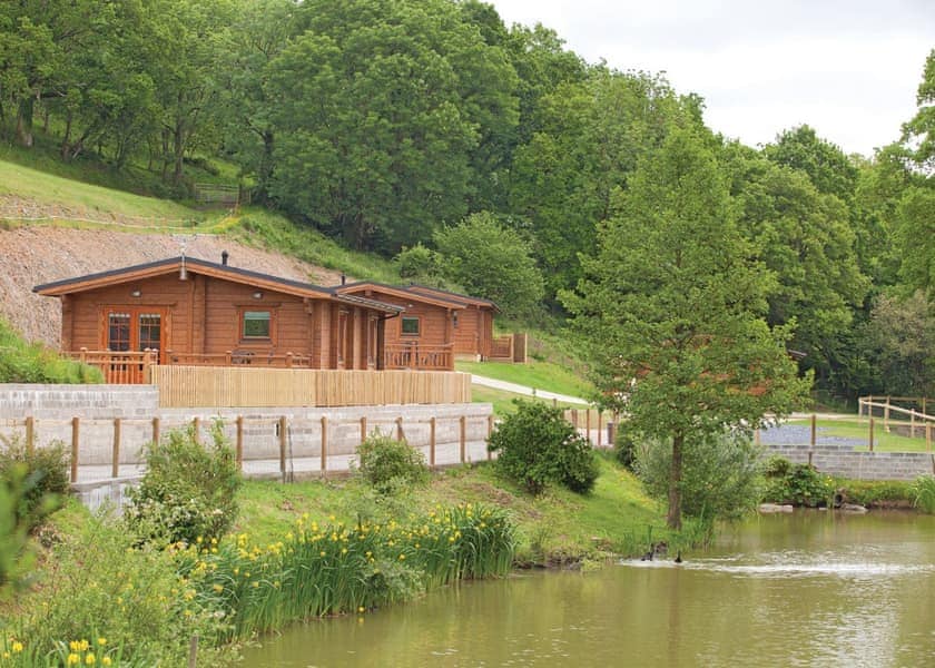 Luxury Woodland Lodge - Finlake Holiday Resort - Lodges - Book Online ...