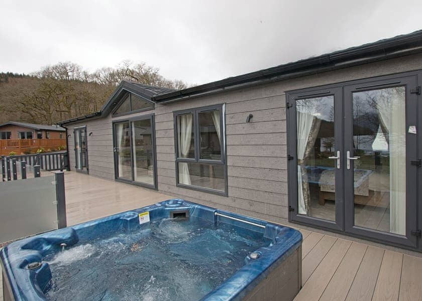 Waterside Lomond Royal 2 Loch Lomond Holiday Park Holiday