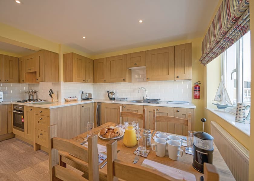 Mundesley 2 Bed Bungalow Mundesley Holiday Village Lodges Book