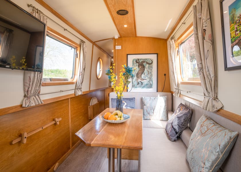 Sophies Serenity from North Kilworth Narrowboat Hire in North Kilworth