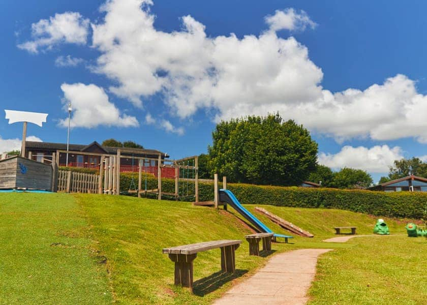 Devon Hills in Paignton - Lodges - Book Online - Hoseasons