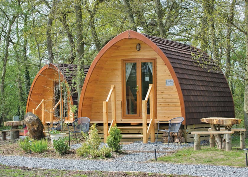 Paradise Pod Paradise Lakeside Lodges Lodges Book Online