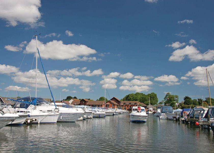 Ferry Marina Cottages in Horning Hoseasons