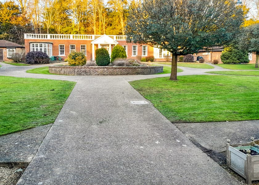 Regency Villas in Barham, Canterbury Holiday Parks Book Online