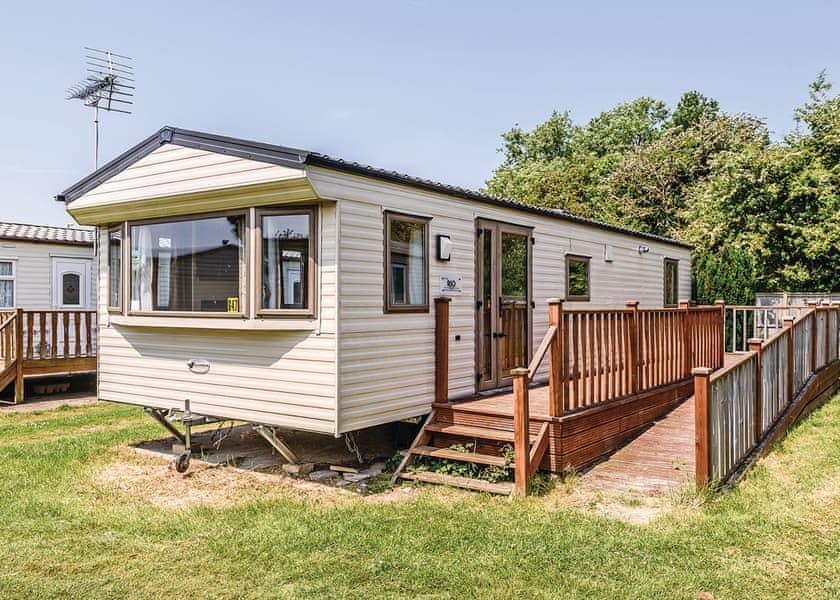 Fontwell Caravan Riverside Caravan Park Holiday Parks Book Online Hoseasons