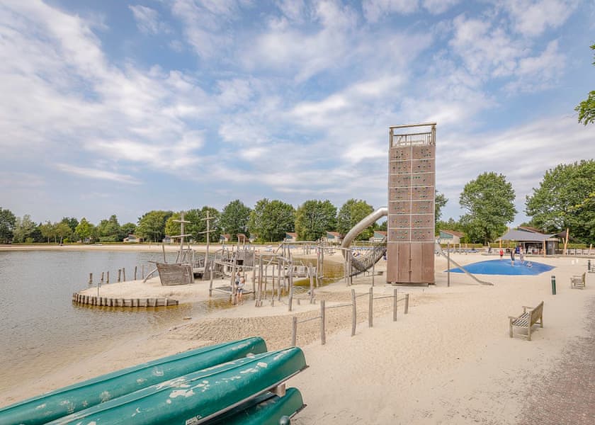 Hof van Saksen in Nooitgedacht, Drenthe, The Netherlands – Family