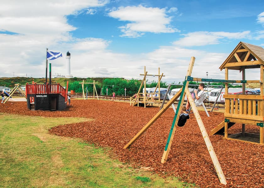 Silver Sands Holiday Park in Lossiemouth, Moray Holiday Parks Book