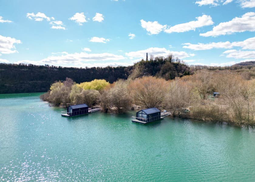 St Andrews Lakes in Halling Lodges Book Online Hoseasons