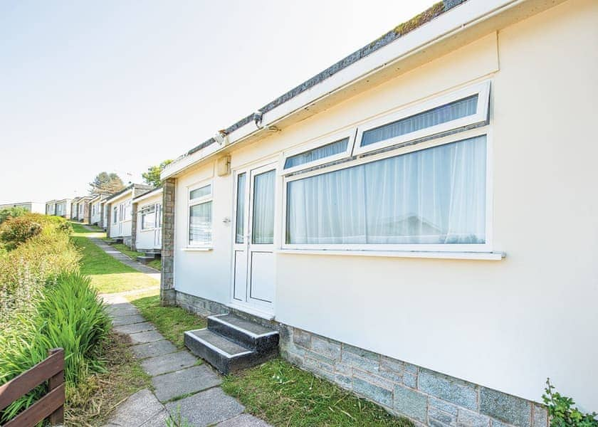 SA 2 Bed Platinum Caravan - Sandaway Beach Holiday Park - Holiday Parks ...